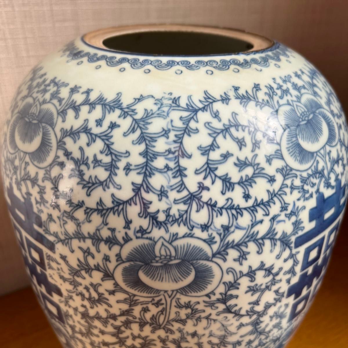 中国の蓋付き壺(大) 古美術 古道具 壺 花瓶 茶壺 中国 染付 骨董 中国の蓋付き壺(大) 古美術 古道具 壺 花瓶 茶壺 中国 染付 骨董