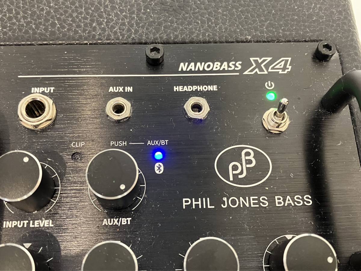 ★【売り切り】PHIL JONES BASS NANOBASS X4 BLACK 小型ベースアンプ 音出し動作確認済み_画像2