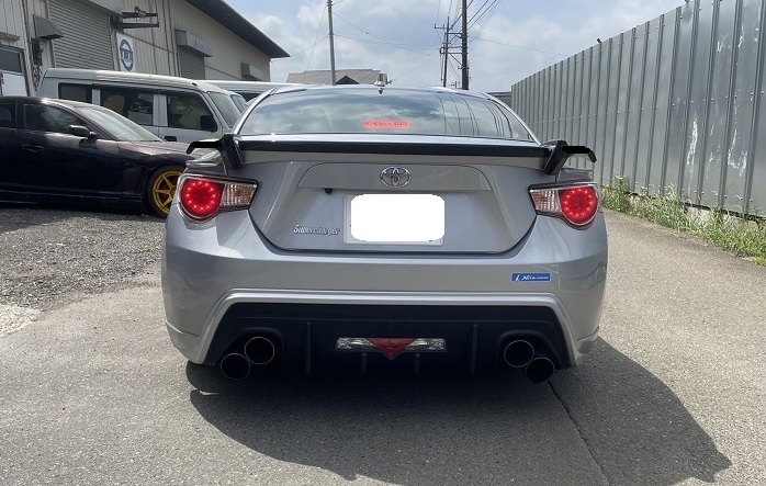 塗装済み　黒　スバル　BRZ　トヨタ　86 ハチロク　前期　ZN6 ZC6 　純正　ウィング用　カバー　大型ウィング　_画像6