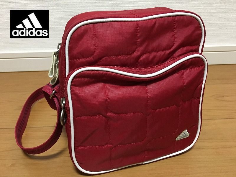 *SM*[ADIDAS] beautiful goods! pretty! Adidas. pouch, shoulder bag * case outing .!