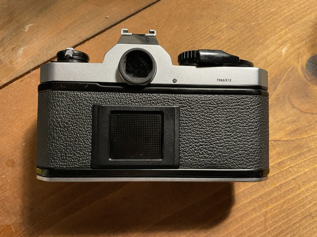 Nikon fm2 シャッター　露出計ok フィルムカメラ　ボディ 一眼レフカメラ_画像3