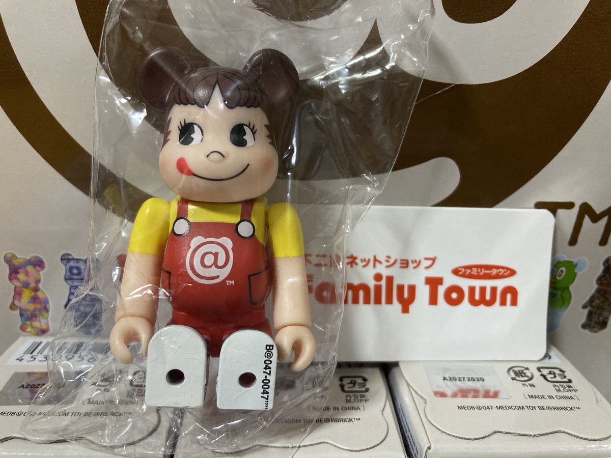 BE@RBRICK series 47 不二家 ペコちゃん シークレット ベアブリック MEDICOM TOY メディコムトイ シリーズ ミルキータウン Milky town_画像1