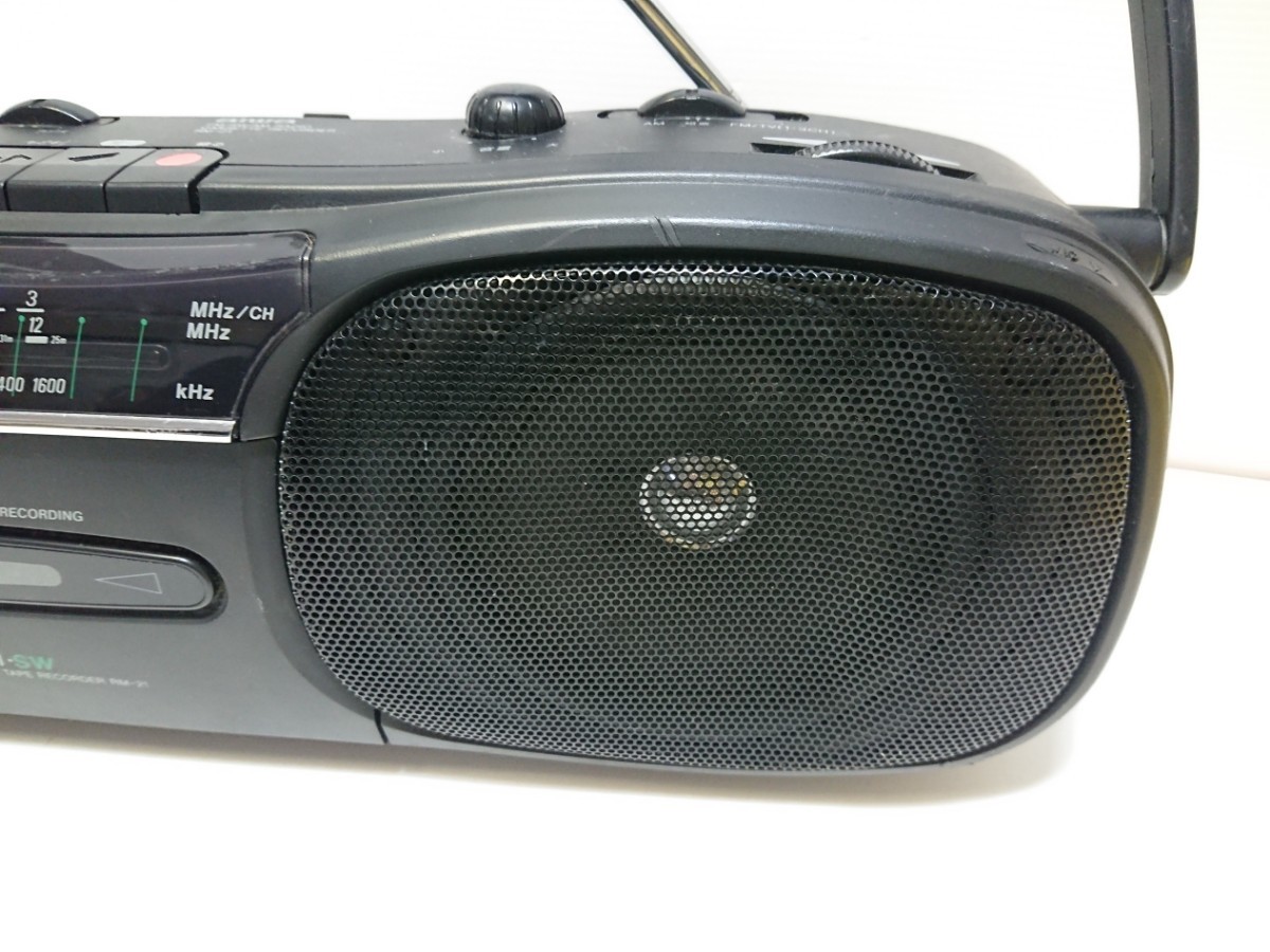 管理1250 aiwa アイワ RM-21 ラジオカセットレコーダー ラジカセ FM AM 短波 97年製 動作確認済み ジャンク_画像4