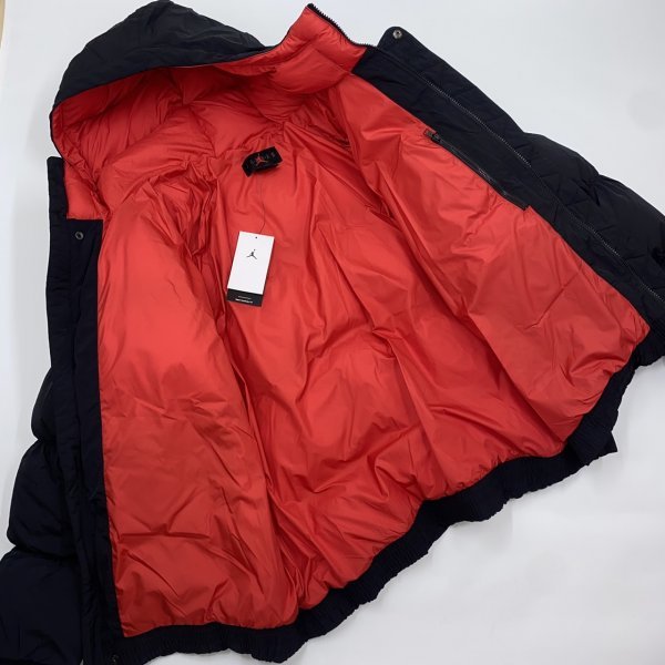 ☆新品☆NIKE ナイキ ジョーダン ESS パファー ダウン ☆新品☆NIKE ナイキ ジョーダン ESS パファー ダウン