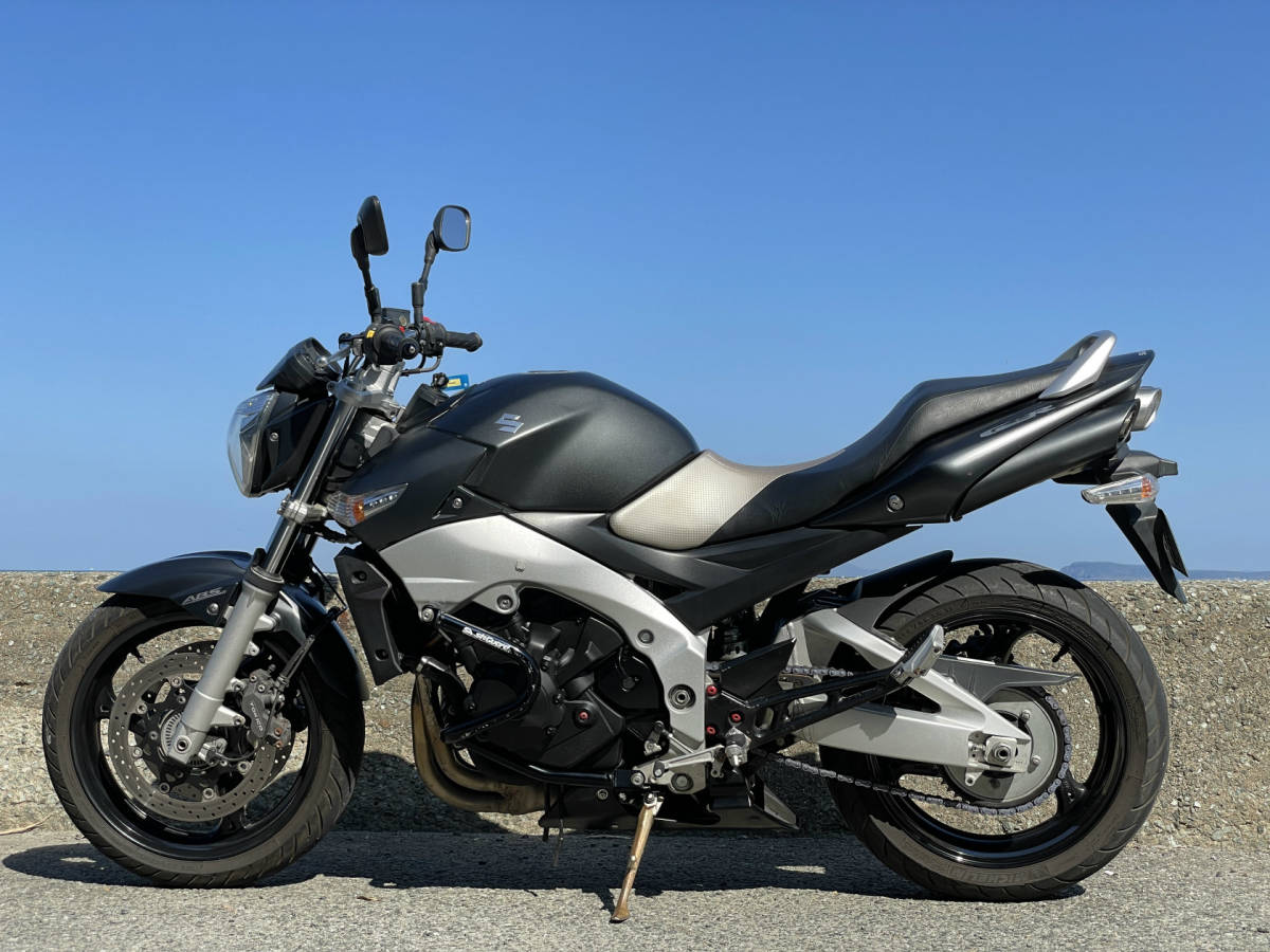 すぐ乗れます♪ GSR400ABS K7 2007年型 エンジンガード(GMスラッシュガード) ハリケーンハンドル (GooBike掲載中) 福岡より_画像9