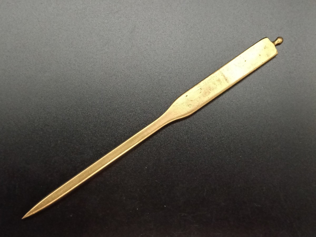 日本刀装具　笄　蘭花の図　細工　金工品　銅製　刀剣美術　刀装具　小柄　刀鍔　_画像5