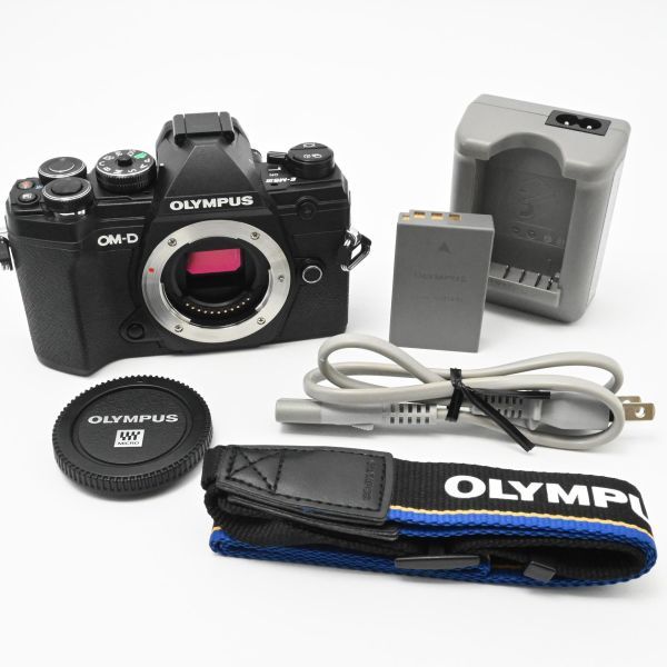 【新品級の極上美品/動作◎】 OLYMPUS ミラーレス一眼カメラ OM-D E-M5 MarkIII ボディー ブラック オリンパス