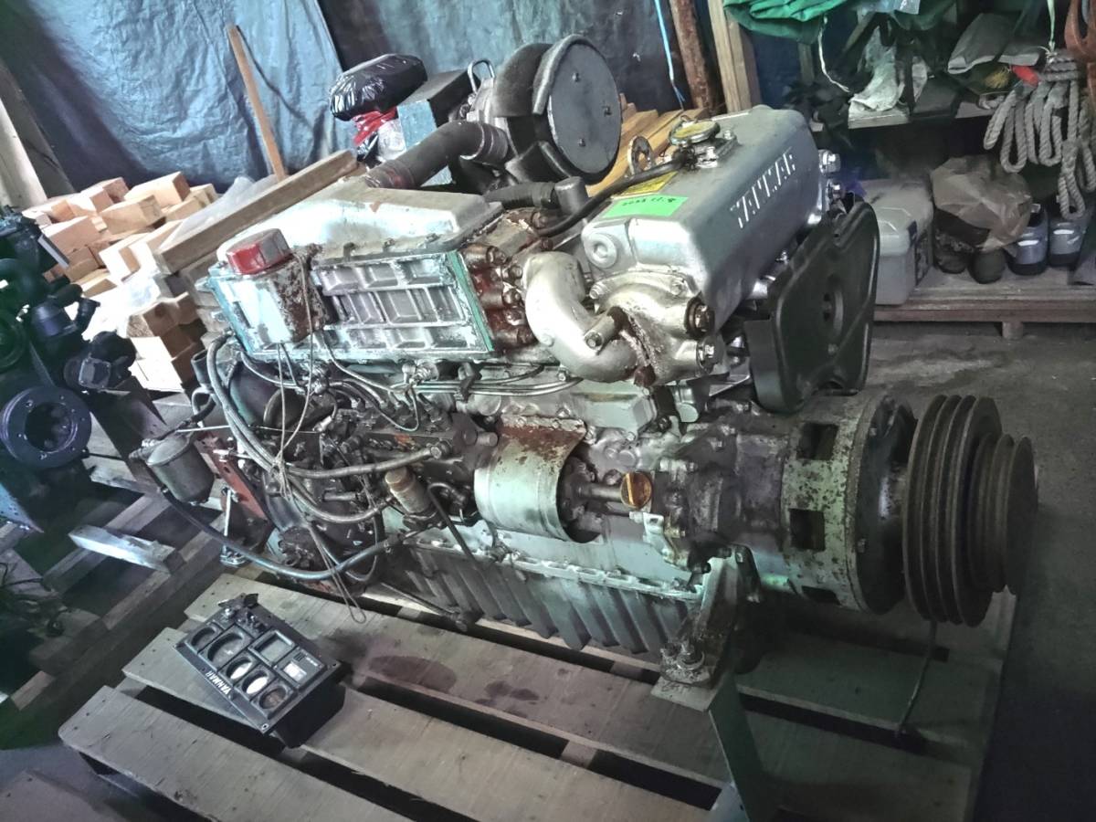 ヤンマー中古エンジン　6PH-HT (130馬力） 決算大処分！！_画像5
