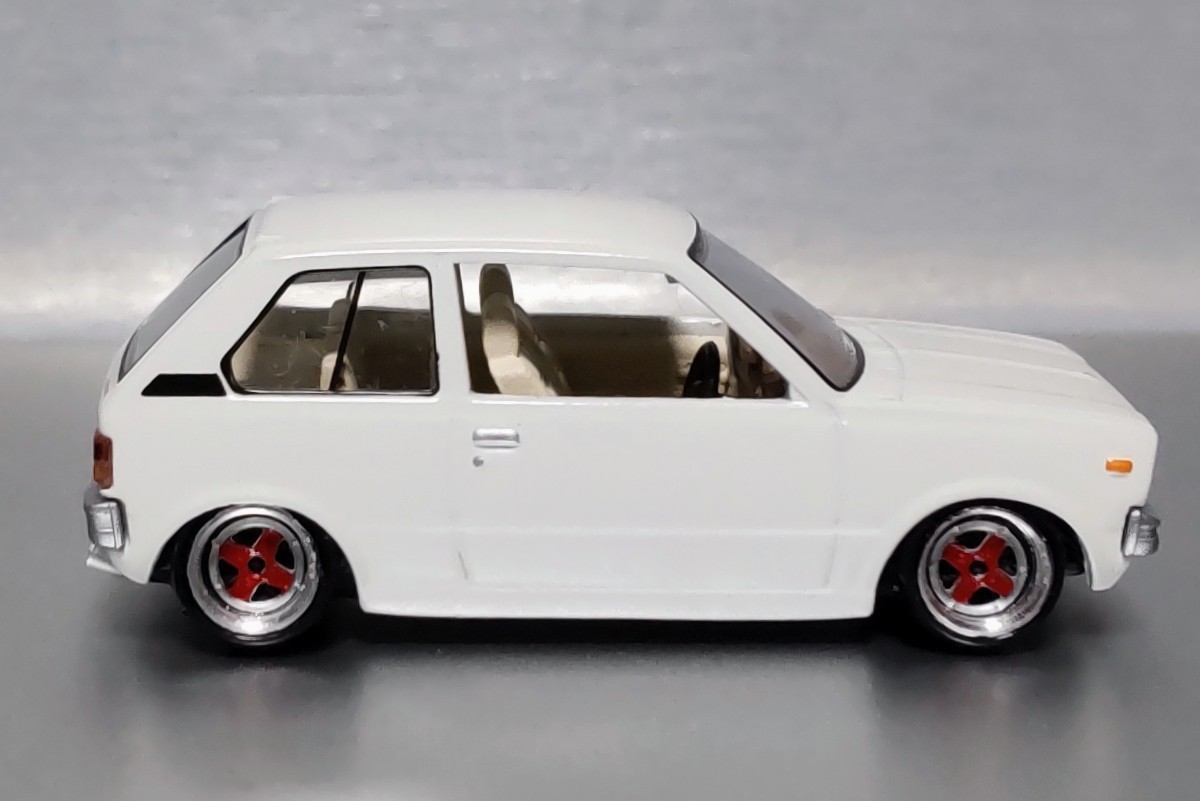 絶版 希少 レア 1/64 スズキ アルト 改 初代 バン 軽自動車 深リム SSR シャコタン カスタム 改造 旧車 ツライチ ローダウン グラチャン_画像6