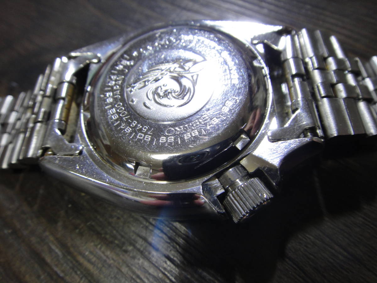 ★ SEIKO DIVER'S 150m / 7548-7000 JAPAN J ★ QUARTZ ◇ MEN'S WATCH 【 ジャンク：部品取り】_画像2