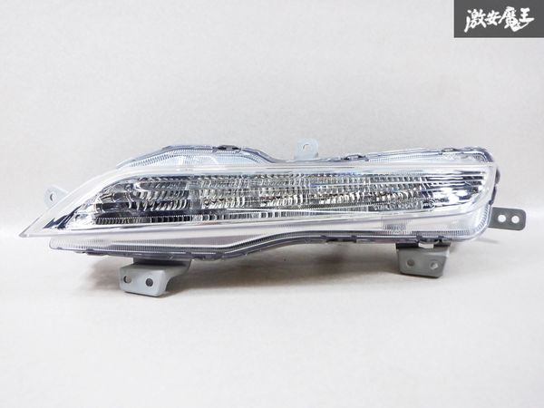 点灯OK！！スズキ純正 MA36S ソリオバンディット LED クリアランスランプ ポジションランプ 左 助手席 STANLEY W2847 即納 棚Q6_画像1