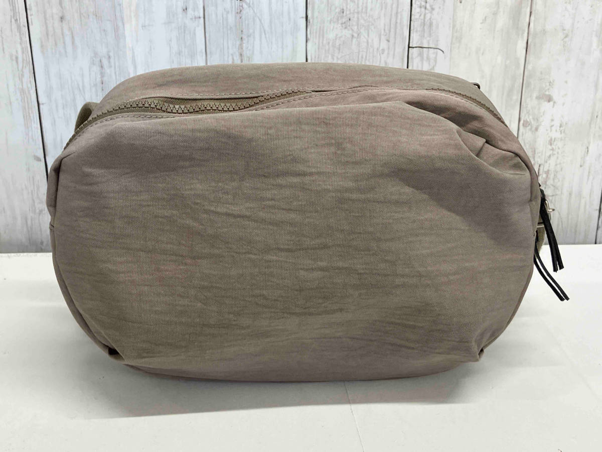 NIZYU KANO/ nylon body bag /...... ./ shoulder bag 