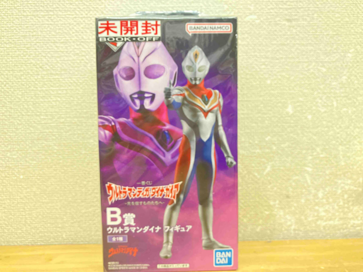 B. Ultraman Dyna самый жребий Ultraman Tiga * Dyna * Gaya - свет ... было использовано ...- Ultraman Dyna 