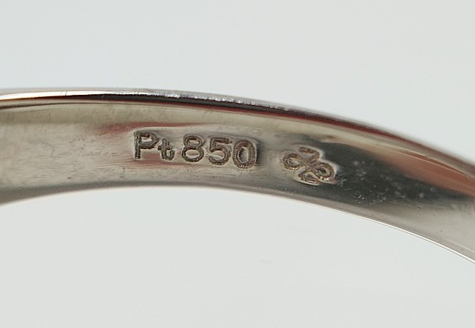 【新品仕上げ済】Pt850 アメシスト5.21ct ダイヤ0.07ct 約20号 総重量約6.7g リング ソーティングカード付 プラチナ 指輪 ダイヤモンドの画像6