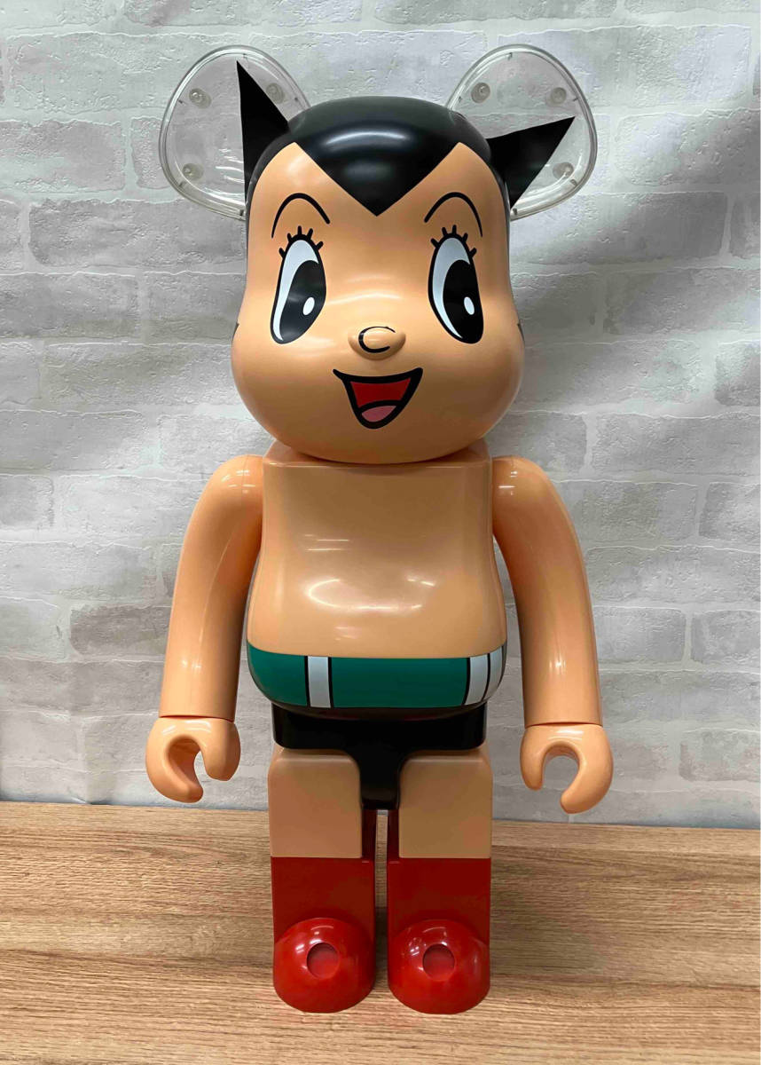 ★BE@RBRICK 鉄腕アトム1000% ベアブリック_画像1