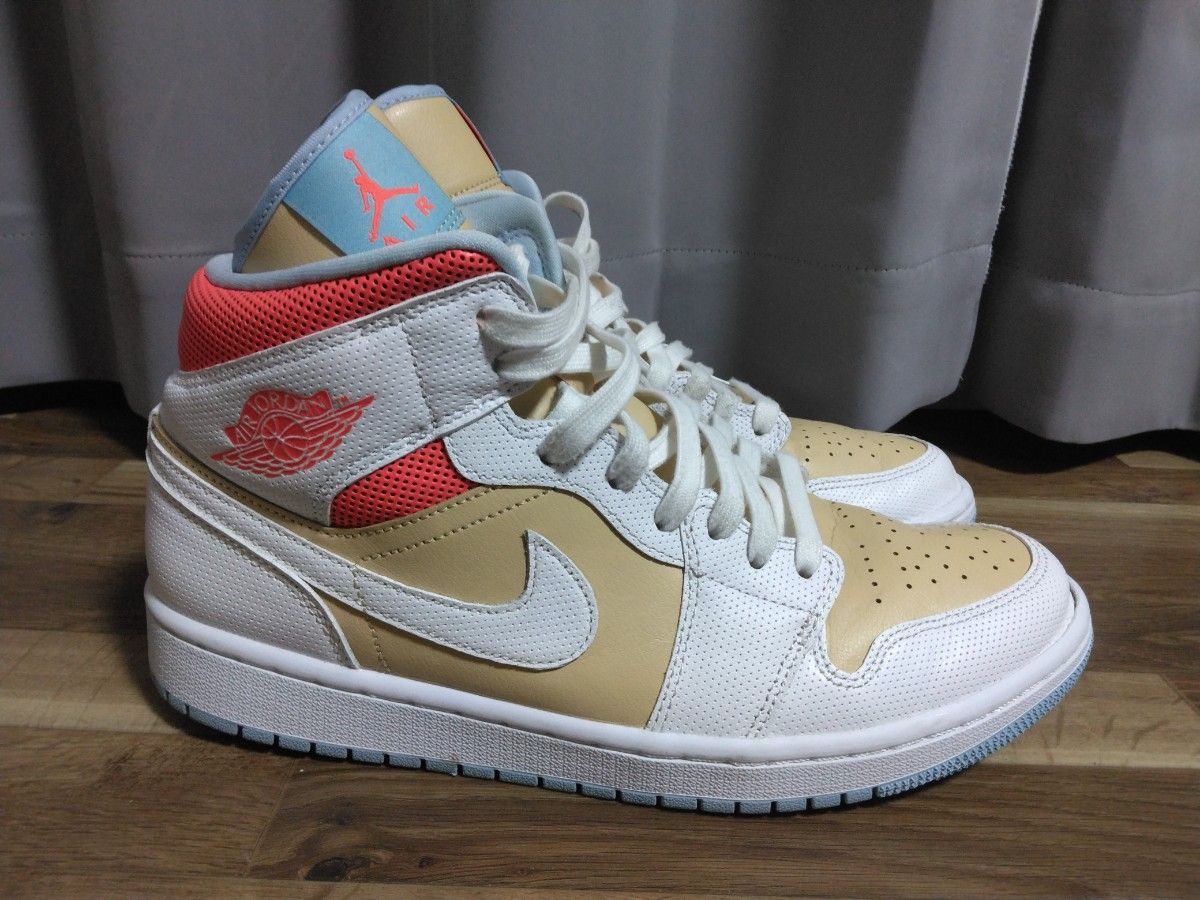 NIKE AIR JORDAN 1 MID セサミ　28.5　ジョーダン１