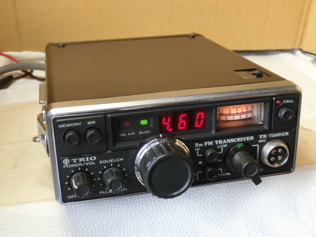 TRIO トリオ 2m FMトランシーバー TR-7500GR 無線機 ジャンク_画像1
