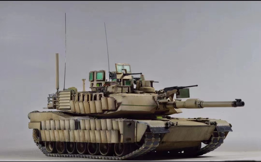 1/35 アメリカ M1A2 主力戦車 エイブラムス SEP 組立塗装済完成品 の画像5