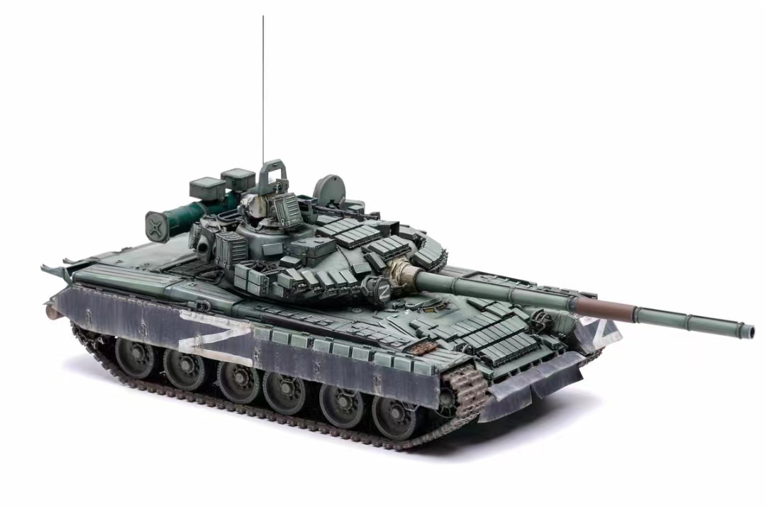 1/35 Россия T-80BV основной боевой танк сборка покрашен конечный продукт 