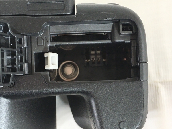 Canon EOS Kiss X10 一眼レフ カメラ ダブルズームキット EF-S 18-55mm 55-250mm キャノン 未使用 N8355462_画像6