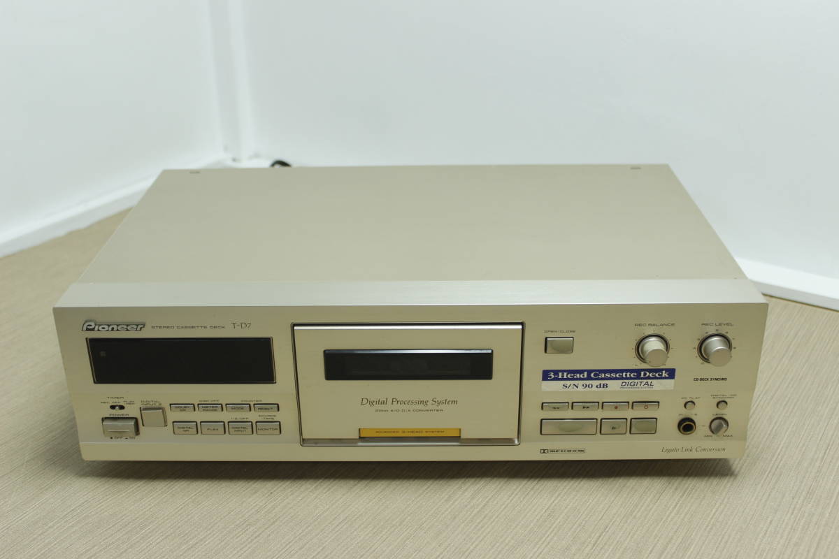 (M-XB-216) Pioneer T-D7 パイオニア PIONEER T-D7 CASSETTE DECK 3ヘッドカセットデッキ 希少 美品良好 高音質調整_画像1