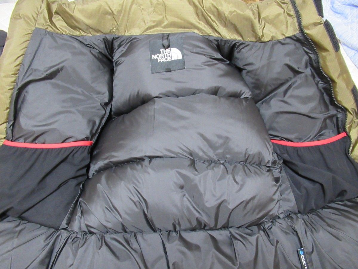 未使用品　THE NORTH FACE ノースフェイス　ヒムダウンパーカ　M　試着のみ　ニュートープ　ノースフェイス最強のダウン!