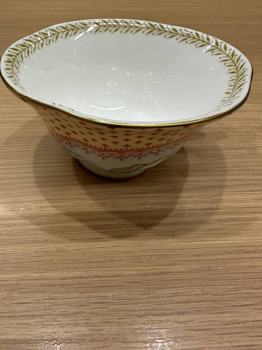 【JV5261】WEDGWOOD BUTTERFLY BLOOM カップ＆ソーサー ウェッジウッド 高級食器 インテリア カフェセット 箱付き 保管品 現状品 美品_画像3