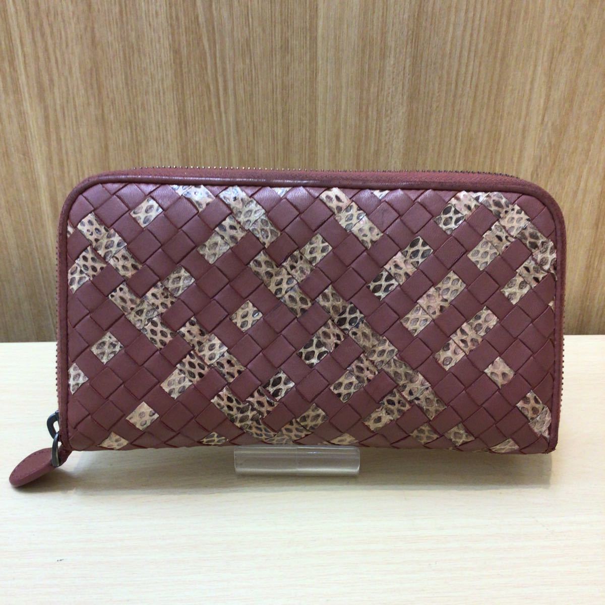 ボッテガヴェネタ BOTTEGA VENETA 長財布 イントレチャート ラウンドファスナー パイソン レザー BO1564288E_画像1