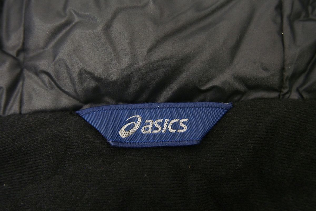 r2_2185 2枚セット asics アシックス A77 青→保温・防風・中綿入り ウインドジャケット/黒→消臭・UVケア 中綿入り パデッドパーカー_画像5