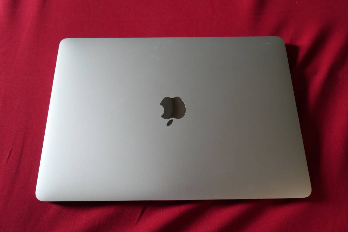 【美品】MacBook Pro 13インチ 2016 爆速Core i5 2.9Ghz 大容量超高速RAM8GB SSD256GB 超高解像度 充放電回数197_画像2