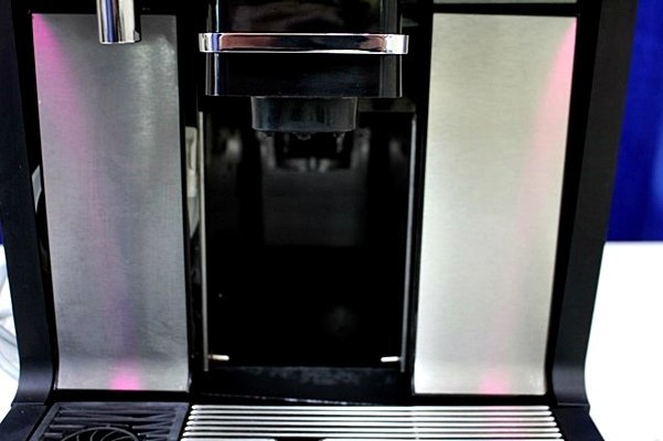 WMF コーヒーマシン コーヒーメーカー WMF5000S+ミルククーラー+加圧ポンプ±浄水器一式 単相200V エスプレッソ 業務用 48252Y_画像4