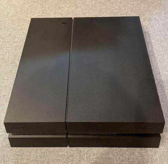 あなたにおすすめの商品 ps4 cuh 1200 本体 中古 PS4本体 - altamar.us