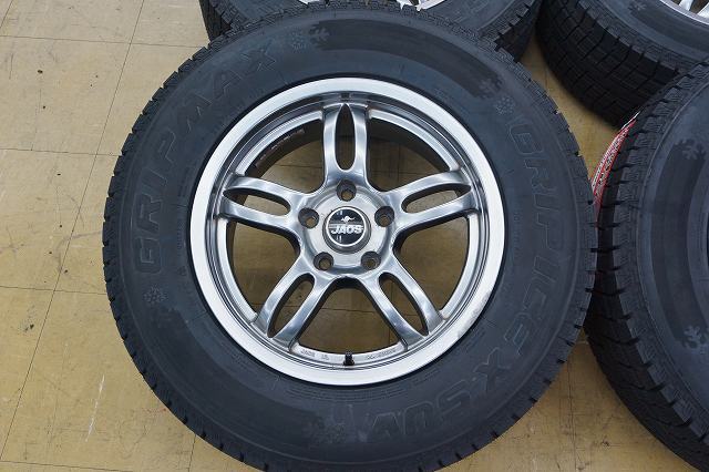 送料無料【新品】225/70R16 グリップマックス グリップアイスX SUV 22年【中古】JAOS 5H114.3 7J+40 デリカ D5_画像2