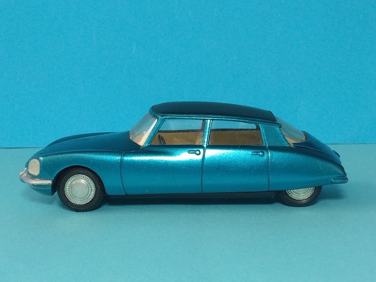 オートピレン 　AUTOR PIlEN CITROEN 　DS 23 　1974年 シトロエン 1/43_画像2