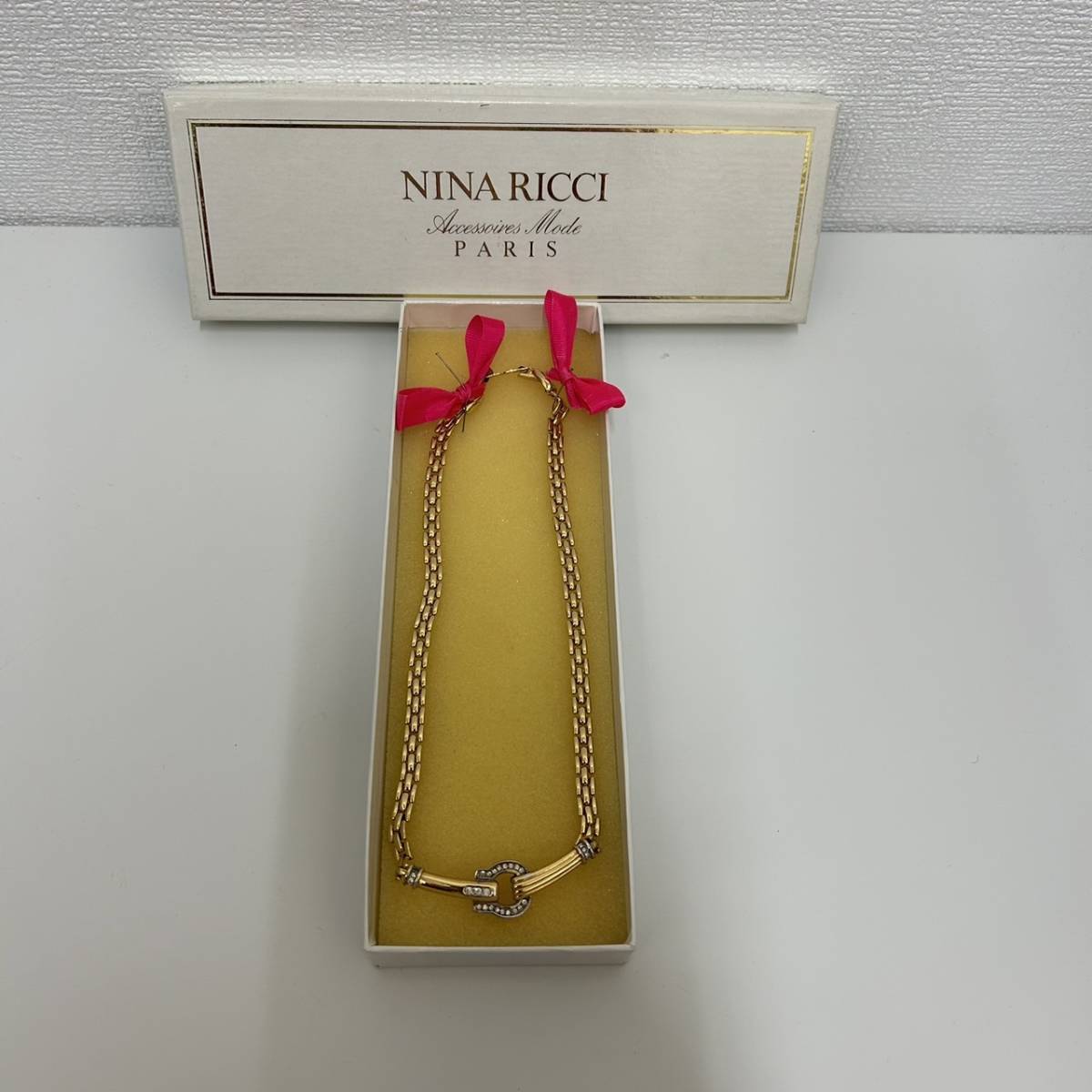 ★☆Nina Ricci ニナリッチ キラキラ ラインストーン付き ネックレス #2214☆★の画像1