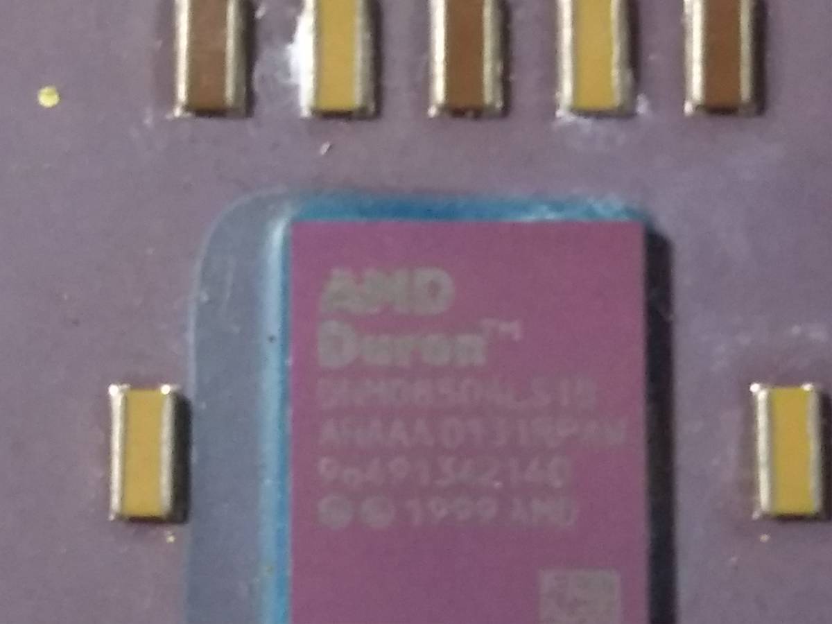 AMD Mobile Duron 850MHz DHM0850ALS1B Morgan(モーガン) Socket A (462) _画像3