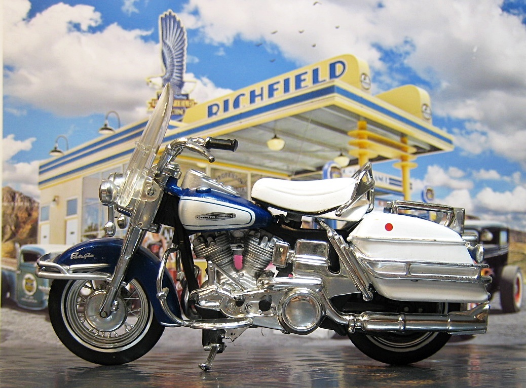 1/18 maisto マイスト Harley ハーレー 1966 FLH ELECTRA GLIDE エレクトラグライド 青/白 本体のみ ツーリング バイク エレクトラ_画像8