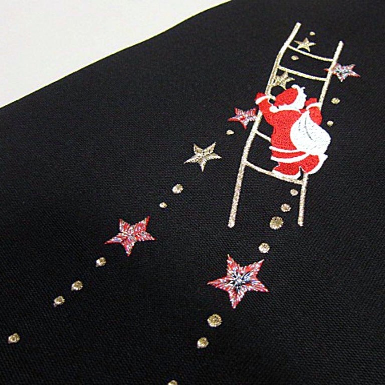 新品未仕立　西陣織刺繍高級九寸名古屋帯　サンタクロース　クリスマスに！　黒地 _画像3