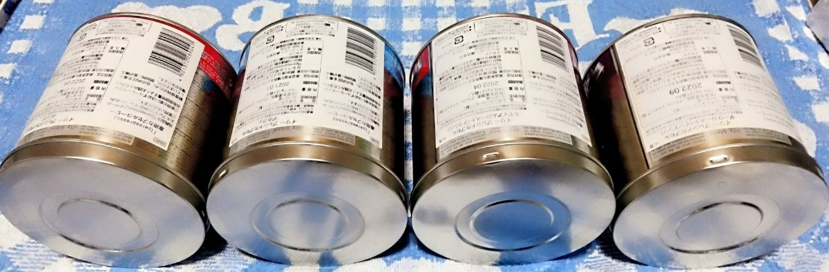 イリーエスプレッソカプセルのルンゴ赤青とデカフェ青とミディアムロースト(クラシコ)赤とダークロースト(インテンソ)茶の空き缶4缶セット_画像2
