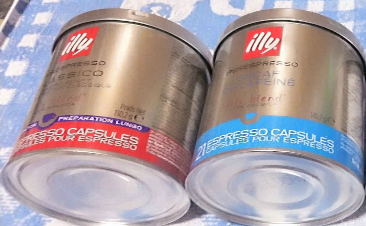 イリーエスプレッソカプセルのルンゴ赤青とデカフェ青とミディアムロースト(クラシコ)赤とダークロースト(インテンソ)茶の空き缶4缶セット_画像3