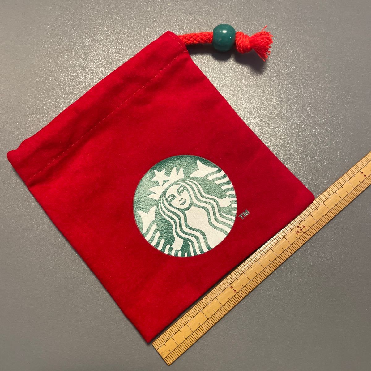 スタバ　ミニ巾着袋　スターバックス　赤　クリスマスカラー　アクセサリー入れ　小物入れ　　STARBUCKS ミニカップギフト_画像2