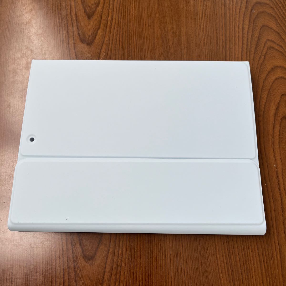 512p2537☆ iPad 10.2 ケース 第9/8/7世代 Bluetooth キーボード付きカバー iPad通用 脱着式 ペンホルダー付き _画像4