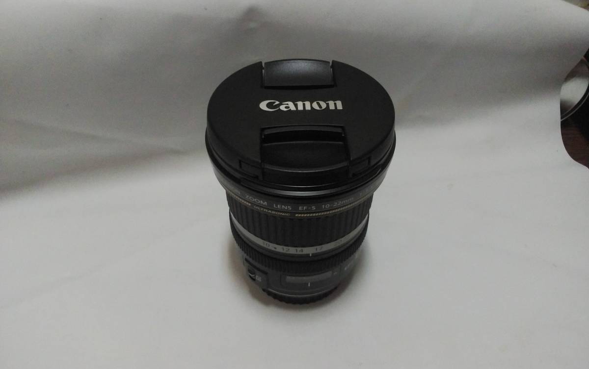 ☆新品級極上品☆Canon EF-S 10-22mm F3.5-4.5 USM　_画像7