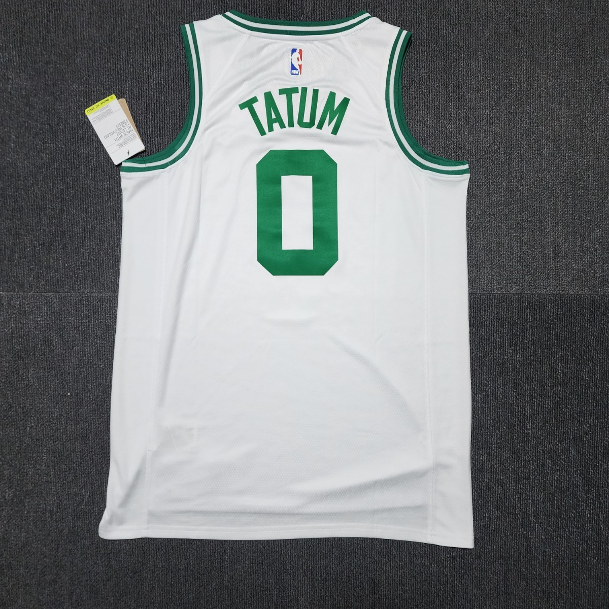 新品　バスケユニフォーム　NBA　ボストン・セルティックス　テイタム選手　Tatum　ユニフォーム　ゲームシャツ　L　Full set ホワイト_画像2