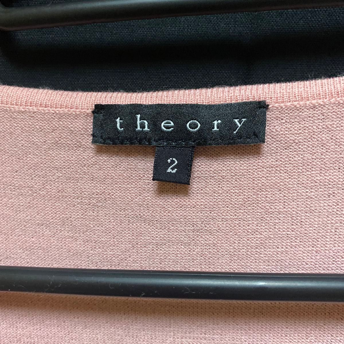 Theory（セオリー）カーディガン 長袖 薄手 ピンク