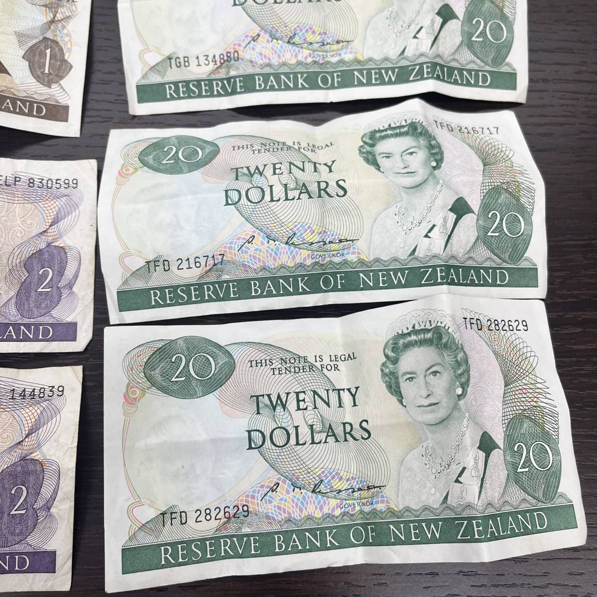 H#4333　古銭祭 外国紙幣祭 旧ニュージーランド紙幣 ニュージーランドドル 65ドル分 折れシワ等有 RESERVE BANK OF ZEALAND_画像4