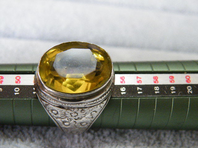 95040. цветной камень примерно 13.5 номер серебряное кольцо кольцо печать нет 