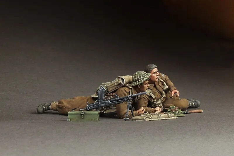 6.. set 1/35 resin resin model large war WW2..... not yet painting unassembly model figure geo llama made F556