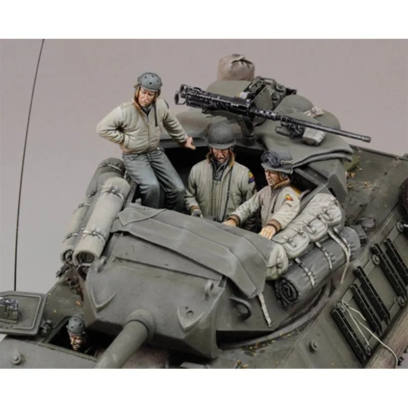 DIY figure ..4 body set geo llama 1/35 scale military foreign . tank war resin model military not yet painting F949