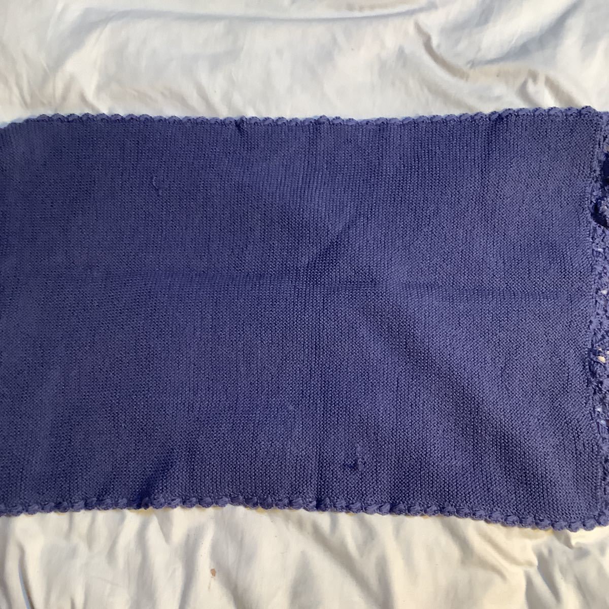 マフラー　ショール　手編み　幅45長さ136cm 500円超10％商品オマケ　薄紫　毛糸飛び出し有　引越した編物趣味の女性の置き土産_画像4